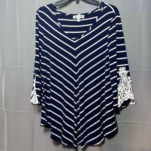 Stem & Vine Navy Blue White Striped Crochet Lace Sleeve Top Size L